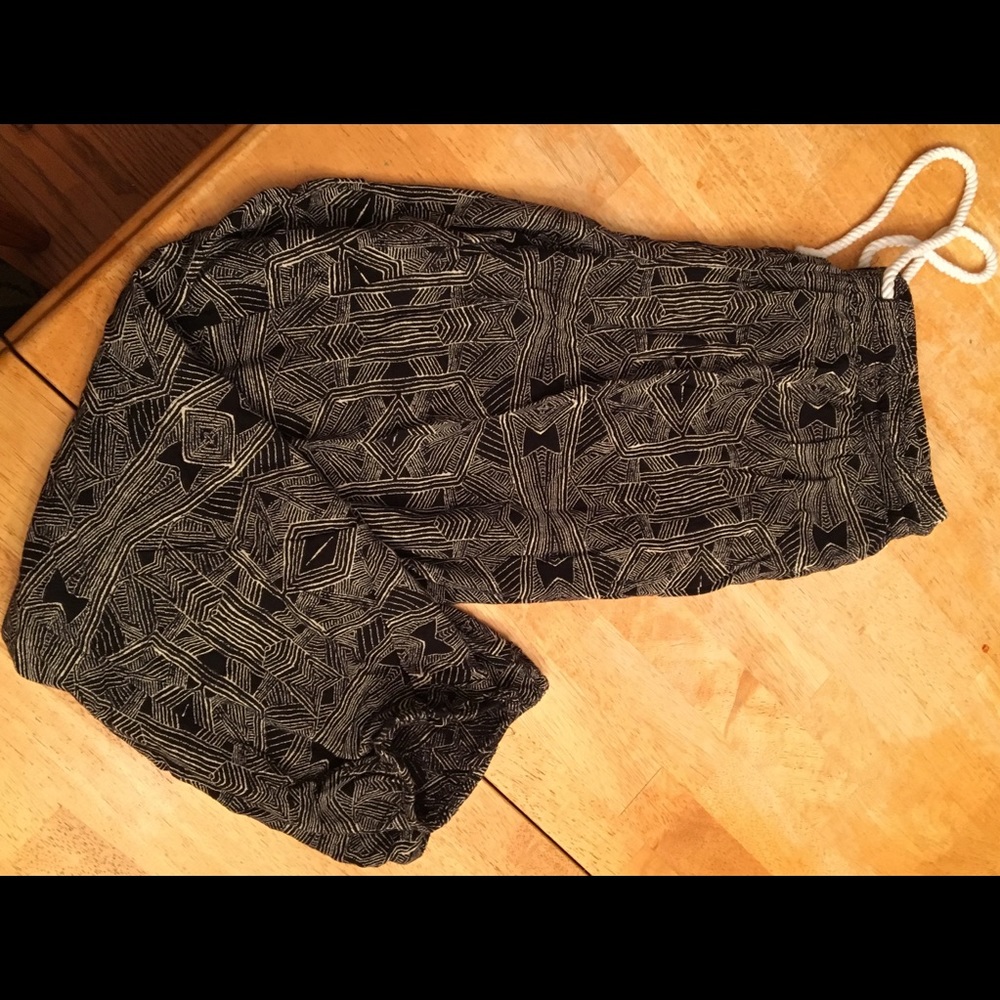 Printed pants from Roxy!